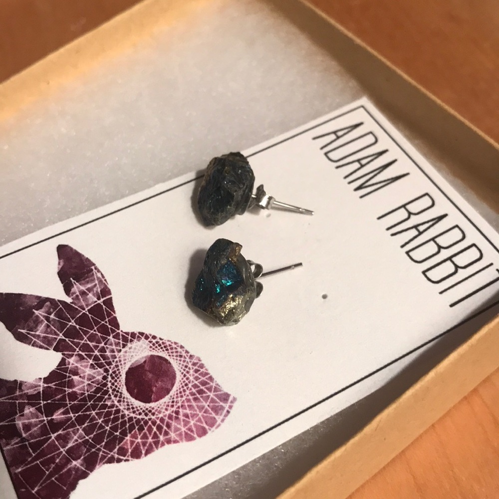 Rock earrings - Picture 2 of 3